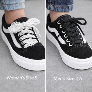 NEW Vans Old Skool Pop Lace  Black- Men's Size 3.5, Women's Size 5  #999